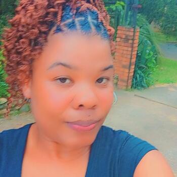 Babysitter in Somerset West: Yemurai