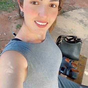 Emprego de babá em Goiânia: emprego de babá Samara