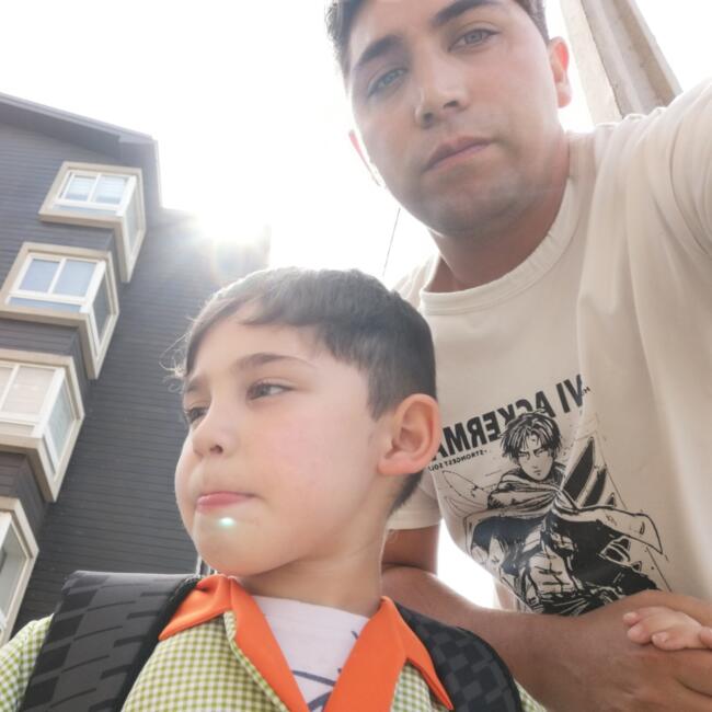 Δουλειά για babysitter στην περιοχή Τεμούκο: Víctor
