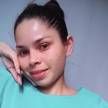 Babá em Barcarena: Jeiciane