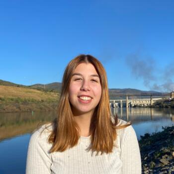 Babysitter in Vialonga: Iara