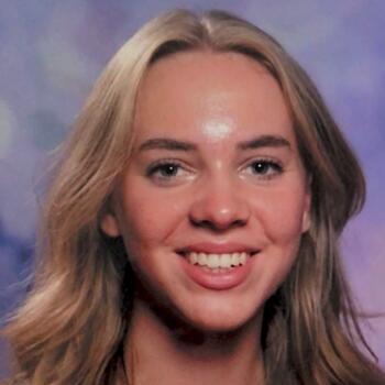 Babysitter in Dardilly: Helena