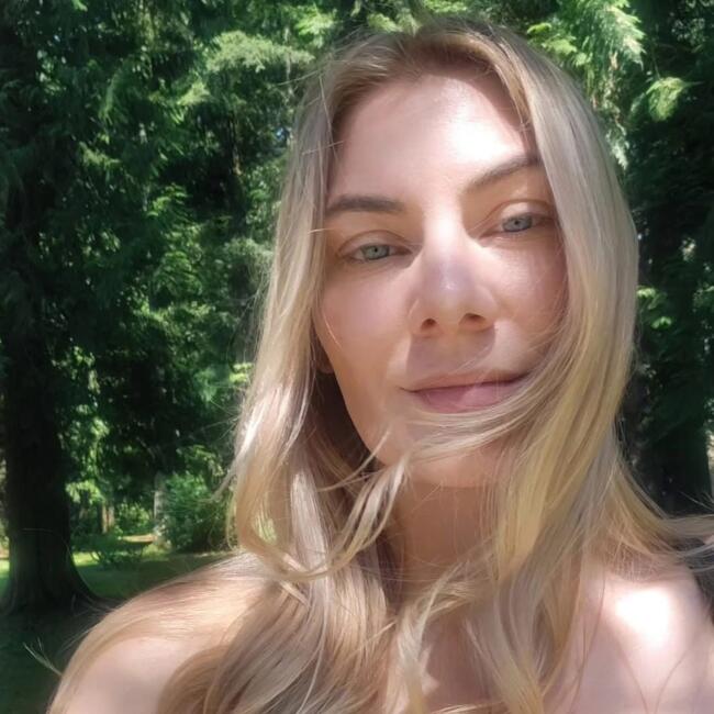 Job de garde d'enfants à Saskatoon: Futrelle Fernanda