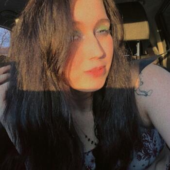 Babysitter in Lansing: Arrow