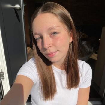 Babysitter La Louvière: Léa