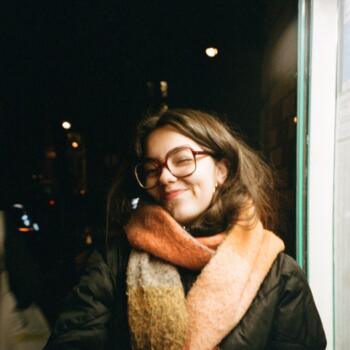 Babysitter in Paris: Lorena