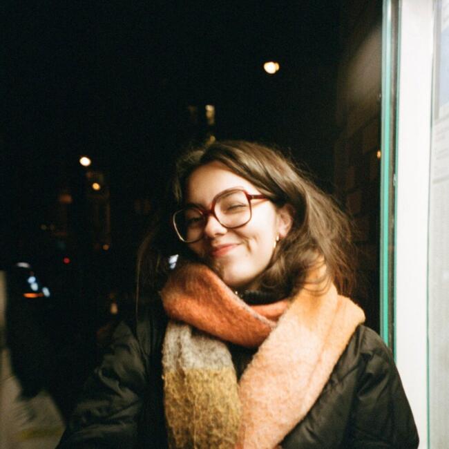 Babysitter in Paris: Lorena