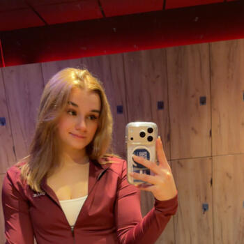 Babysitter in Tübingen: Laura