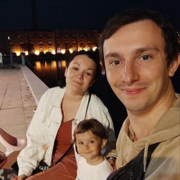 Babysitting job in Aveiro: babysitting job Юрий