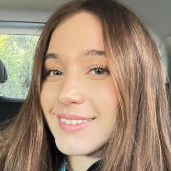 Babysitter in Biguaçu: Maria eduarda