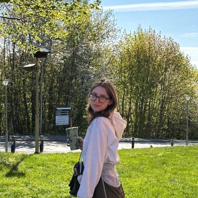 Babysitter in Vienna: Lisa