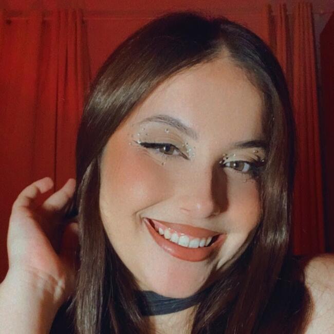 Babysitter in Águas Lindas de Goiás: Letícia