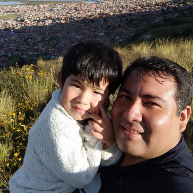 Babysitting job in Arequipa: Cristhian Miguel