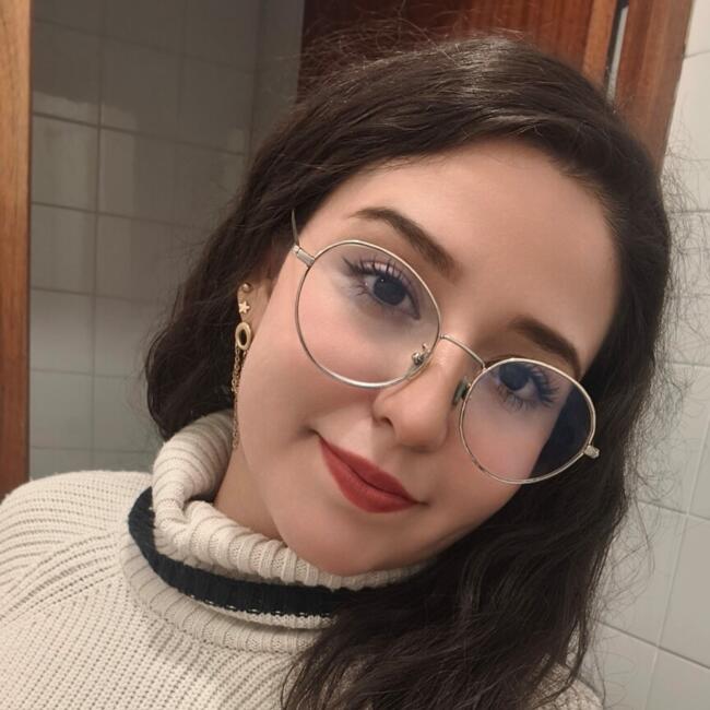 Babysitter in Valladolid: Ariana