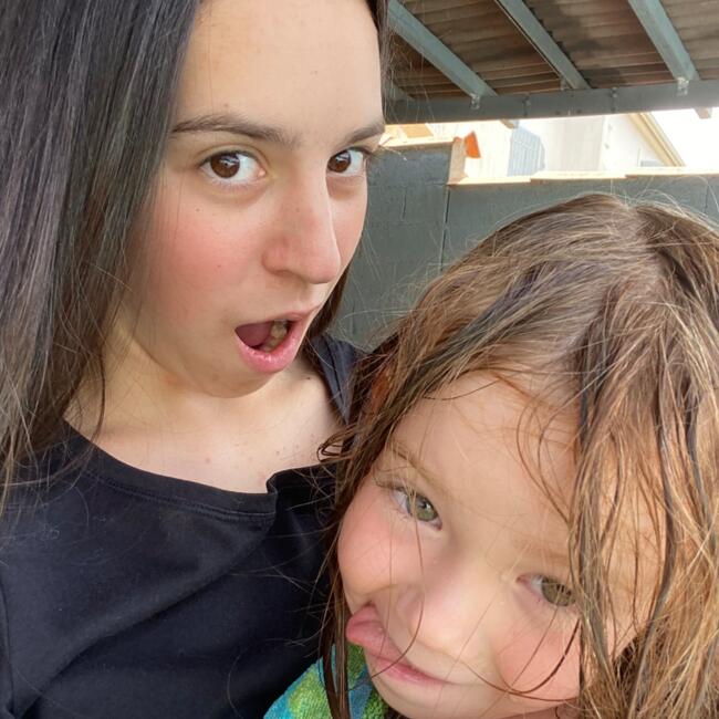 Babysitter in La Grève-sur-Mignon: Lya