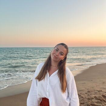 Babysitter in Alcalá de Guadaira: Paula