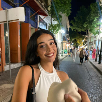 Babysitter Perth: Francesca