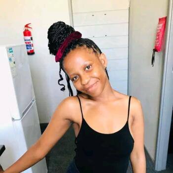 Babysitter in Port Elizabeth: Celiwe Philasande