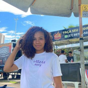 Babysitter Serra: Mikaelly