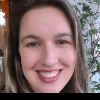 Emprego de babá em Vitória: emprego de babá Rebeca