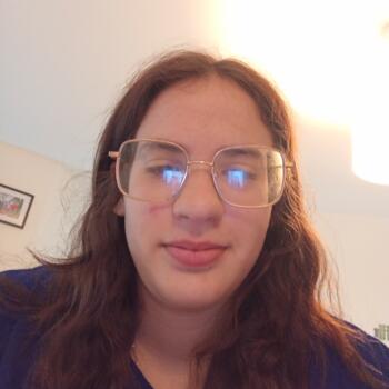 Baby-sitter Mozac: Cyrielle