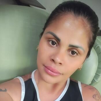 Babysitter Belo Horizonte: Elizinay