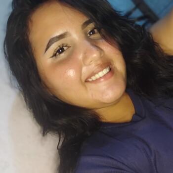 Babysitter in Boa Vista: Katheryn marron