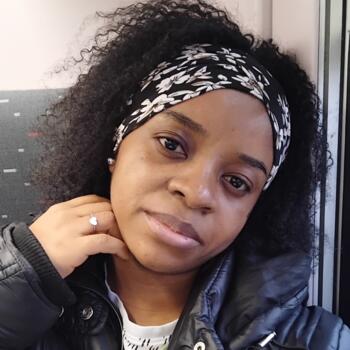 Babysitjob in Charleroi: babysitjobs Laure