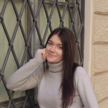 Babysitter a Milano: Lidiya