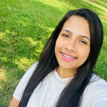Babysitter Ribeirão Pires: Karem