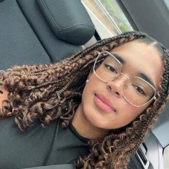 Babysitter in Seixal: Mabel