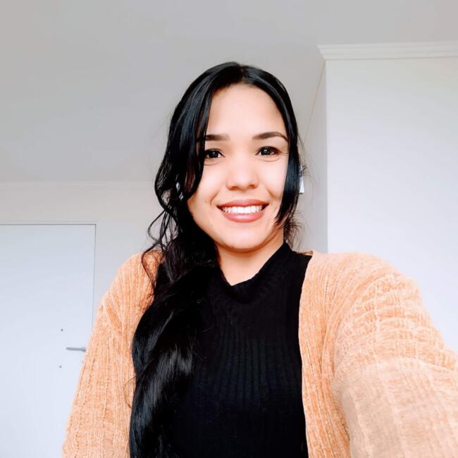 Babysitter in Concepción: Abril Solano blanco