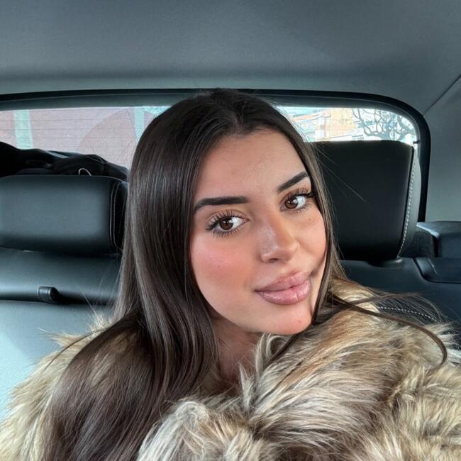 Babysitter in Sant Boi de Llobregat: Alba