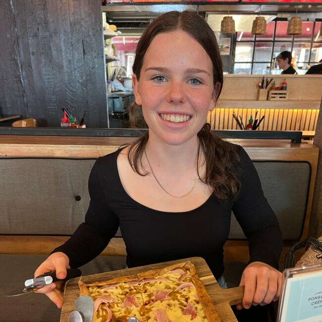 Babysitter in Auckland: Molly