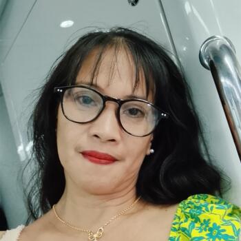 Nanny in Abu Dhabi: Evangeline