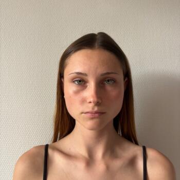 Babysitter in Toulouse: Louise