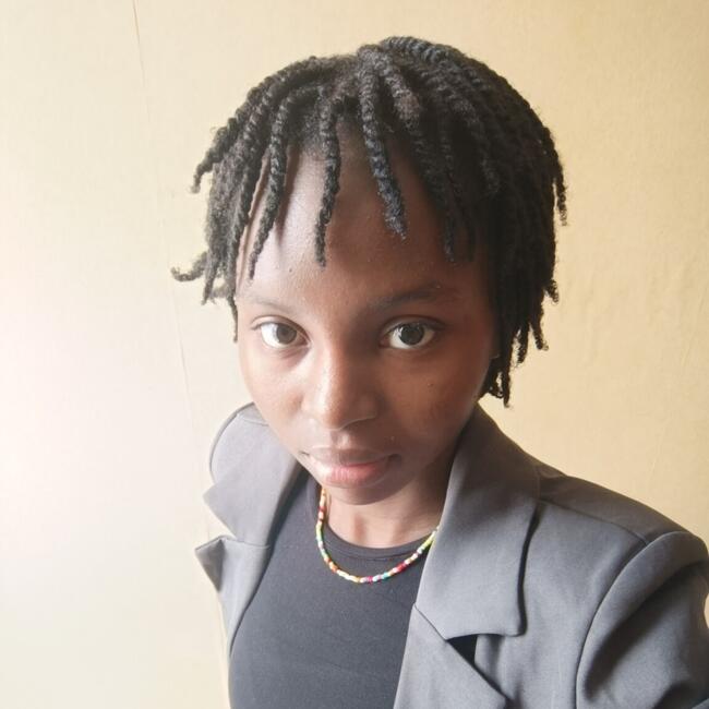 Babysitter in Dijon: Houmaédah