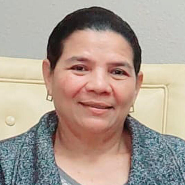 Nanny in Stockton: Leticia de Angeles Nunez