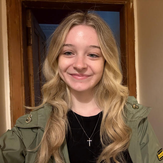 Babysitter in Edinburgh: Molly