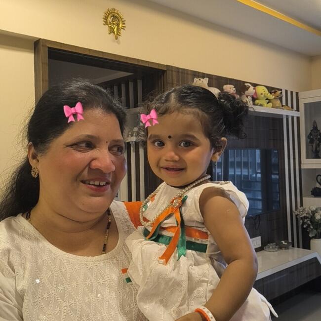 बम्बई में आया: Rajeshri