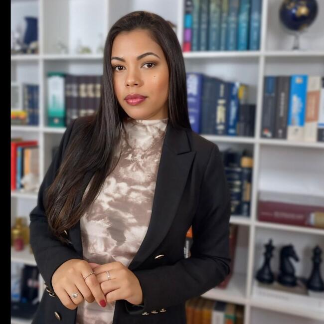 Trabalho de babysitting em São Paulo: Mayara