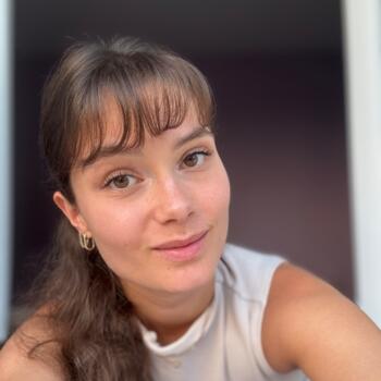 Babysitter in Chasseneuil-du-Poitou: Alice