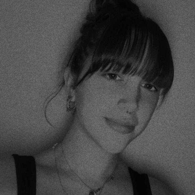 Babysitter in Château-Gontier: Kathleen