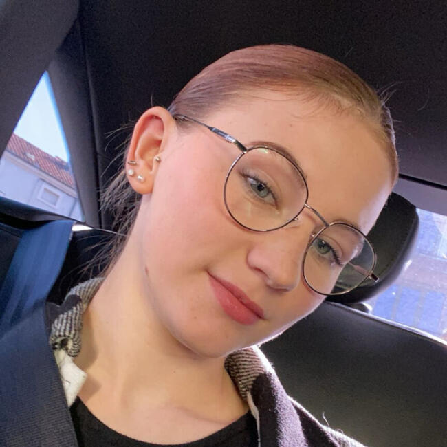 Babysitter in Cahors: Elysa