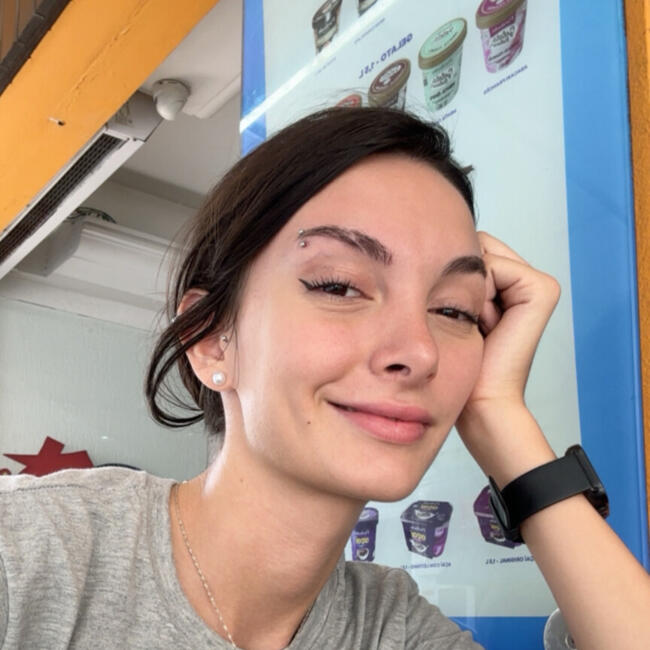 Babá em Balneário Camboriú: Martina