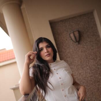 Babysitter Berlin: Nada