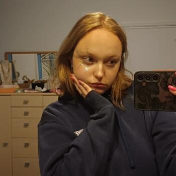 Babysitter Namen: Noéline