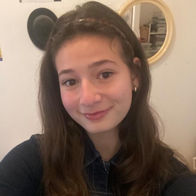 Babysitter in Pornic: Hanna