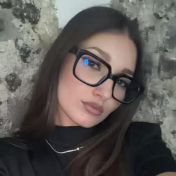 Babysitter Acerra: Giulia