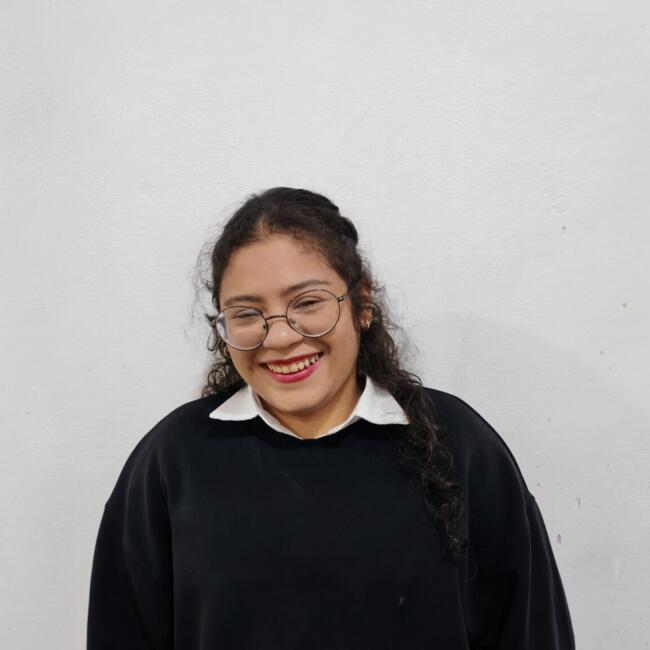 Babysitter in Luque: Ana
